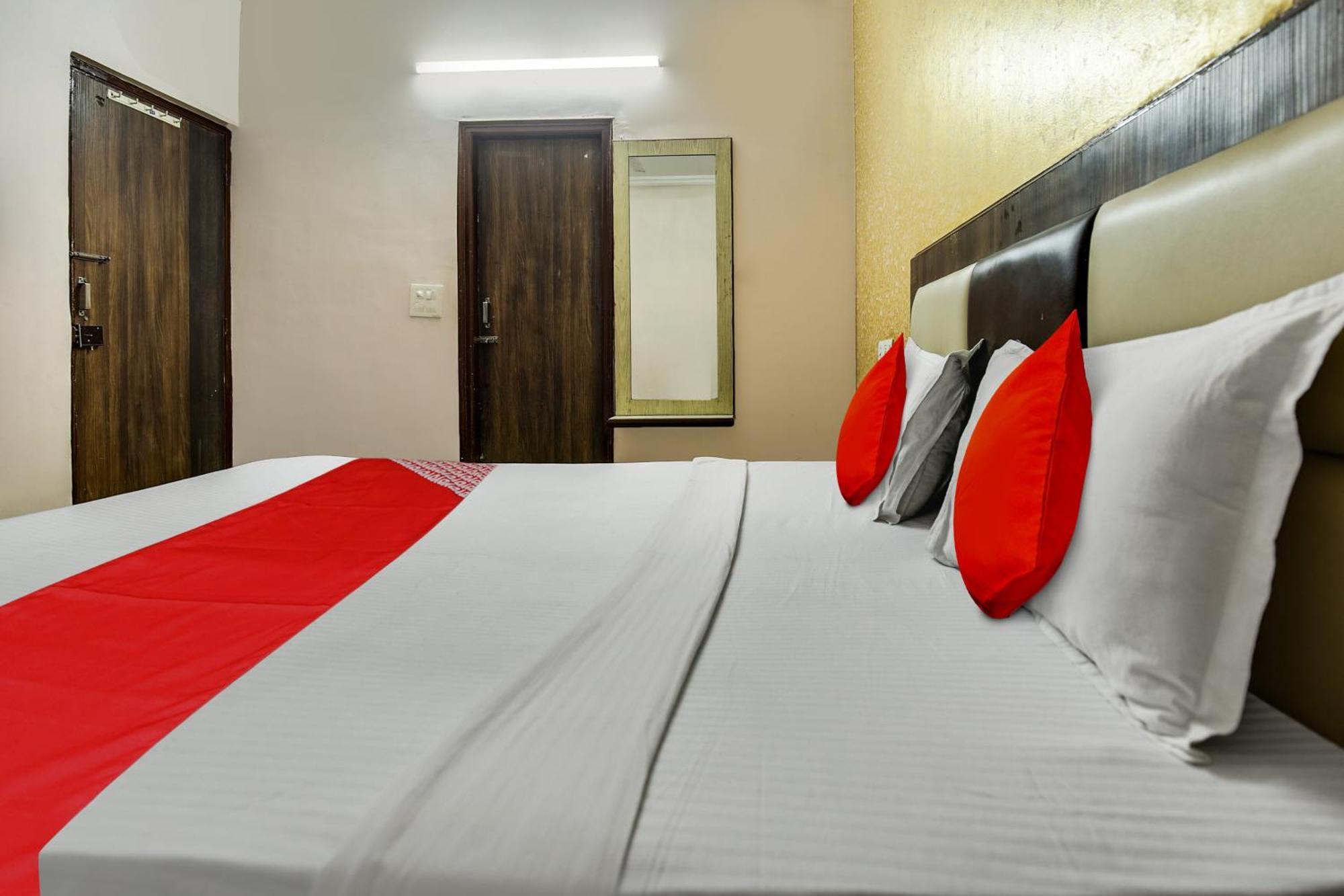 Hotel O Royal Mohali Eksteriør billede