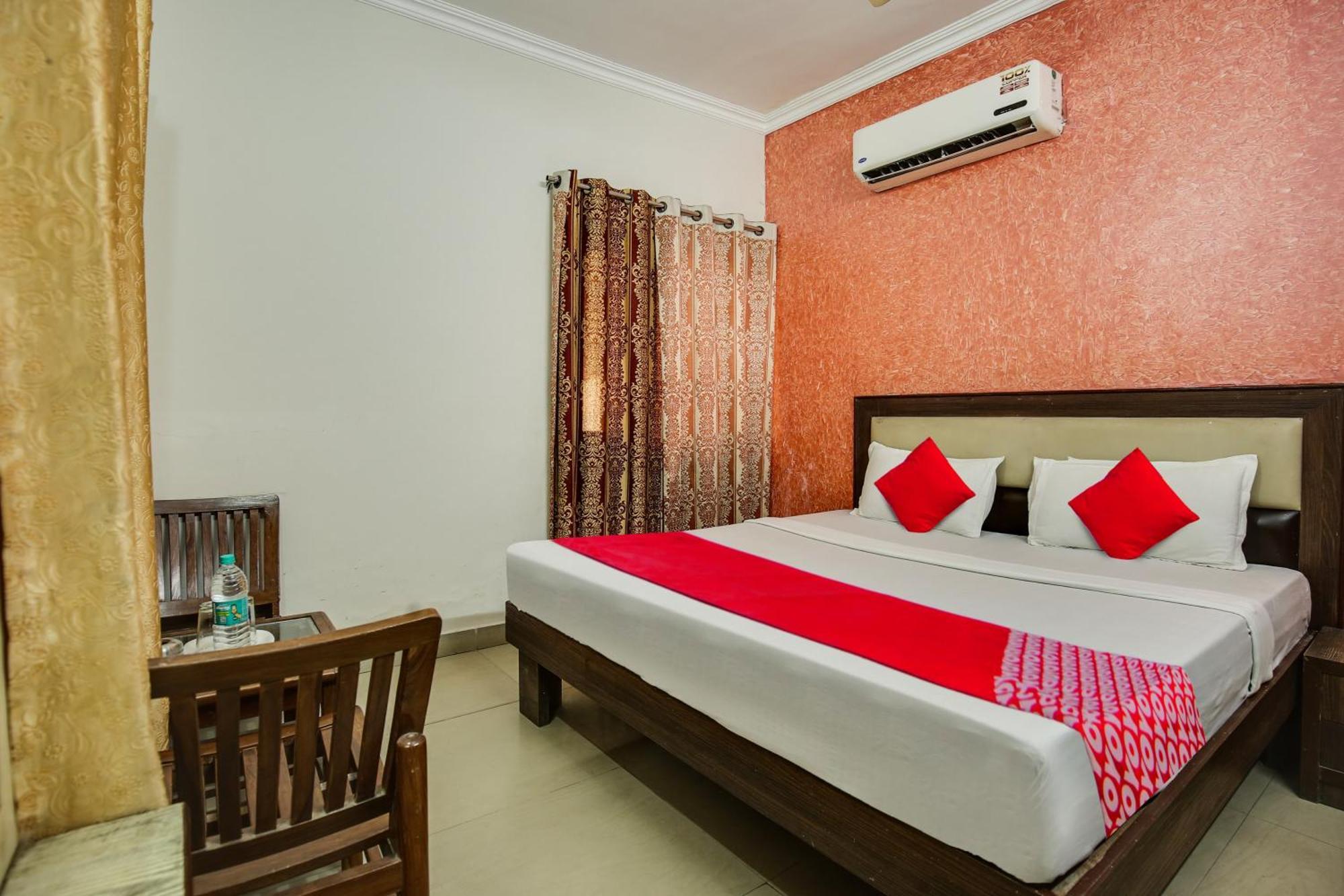 Hotel O Royal Mohali Eksteriør billede